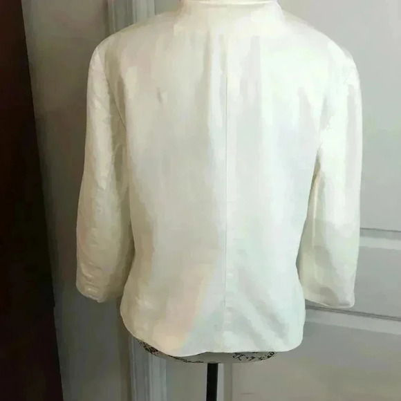 Kasper and Co. Ladies 14 Ivory Linen Blend Lined Jacket 3/4 sleeves - Picture 2 of 5